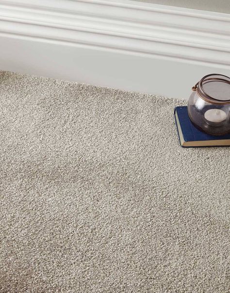 Are you looking for a luxuriously soft carpet that will turn your home into a chic sanctuary? Earth Tone, from our Barbados range offers a super-soft, deep pile that gives you the ultimate finish. The entire range is made from 100% Polyamide (Nylon) which comes with a heavy domestic rating, making this carpet suitable for any room in your home. This silvery-beige carpet will look amazing with contemporary décor and interiors. Earth Tone offers the best of both worlds, not only is it exceptionall Speckled Carpet Living Rooms, Beige Living Room Carpet, Soft Carpet Living Room, Bedroom Carpet Beige, Soft Carpet Bedroom, Modern Carpet Colors, Beige Bedroom Carpet, Light Carpet Living Room, Light Carpet Bedroom