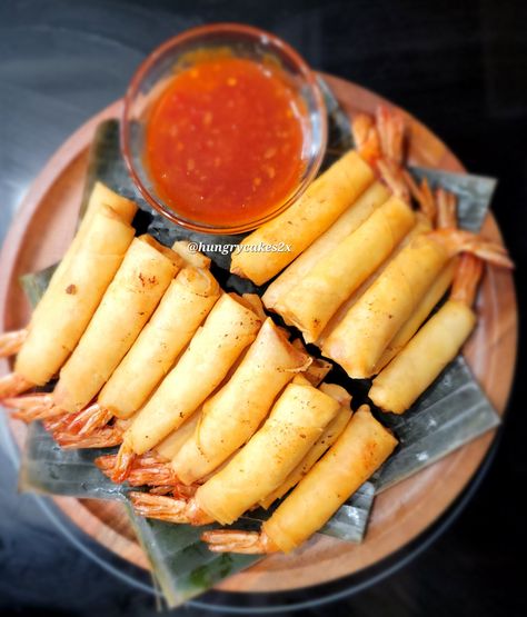 FRIED SHRIMP ROLLS - Tita Becky Vietnamese Shrimp Rolls, Season Shrimp, Vietnamese Shrimp, Shrimp Roll, Barbeque Pork, Sweet Chili Dipping Sauce, Dim Sum Recipes, Shrimp Rolls, Prawn Shrimp