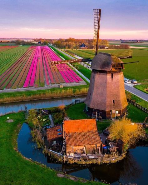 Dutch Village, North Holland, Virtual Travel, Netherlands Travel, Amsterdam Travel, Amsterdam City, Wonderful Picture, Top Travel Destinations, Famous Places