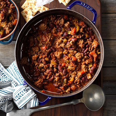 Firehouse Chili Firehouse Chili Recipe, Firehouse Chili, Best Chili Recipe, Dutch Oven Recipes, Fall Dinner Recipes, Beef Chili, Fall Soups, Fall Dinner, Oven Recipes