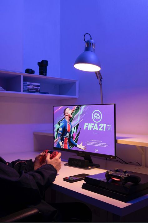 Gaming Desk Setup Ps5, Ps4 Setup Bedroom, Ps5 Console Setup, Ps4 Gaming Setup Bedroom, Console Desk Setup, Ps4 Desk Setup, Playstation Setup Bedroom, Gaming Setup Ps5, Ps5 Setup Bedroom