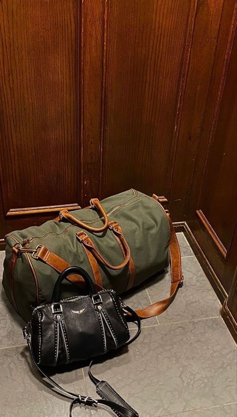 Duffle Bag Aesthetic, Jo March, Packing Essentials, Chefs Kiss, Lifestyle Aesthetic, New York Life, Bag Aesthetic, Life Aesthetic, Bags Aesthetic