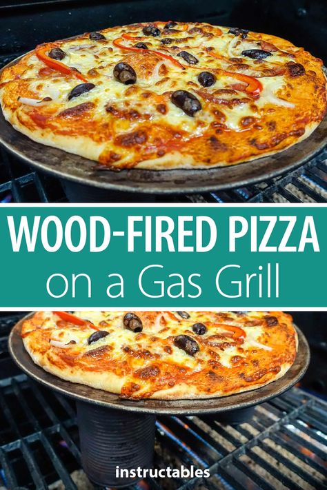 Wood Pellet Grill Recipes, Gas Grill Recipes, Pizza Hat, Grilled Pizza Recipes, Pizza Tray, Outdoor Cooking Recipes, Bbq Pizza, Cooking Pizza, Pellet Grill Recipes