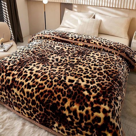 Amazon.com: MODUSKYE Mink Blankets, 8.8 LB Korean Heavy Plush 78 * 90 inch 2 Ply Mink Blankets with Leopard Pattern Queen Supper Soft Cozy Raschel Bedding Blanket for Autumn Winter(Brown+Black) : Home & Kitchen Tartan Pattern Design, Blankets For Winter, Luxury Room Bedroom, Warm Bed, Tropical Style, Room Inspiration Bedroom, Leopard Pattern, Dream House Decor, Fleece Throw Blanket