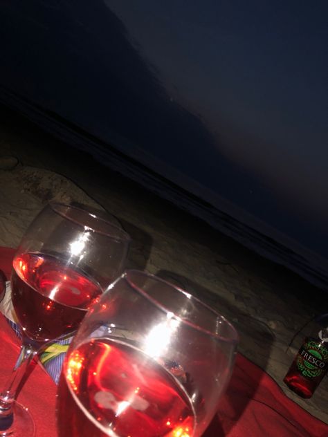 #datenight #dateideas #wine #sea #couple #night #romantic Sea Couple, Wine Date, Romantic Wine, Pool At Night, Cute Date Ideas, Cute Date, Wine Set, Romantic Night, Inspirational Prayers