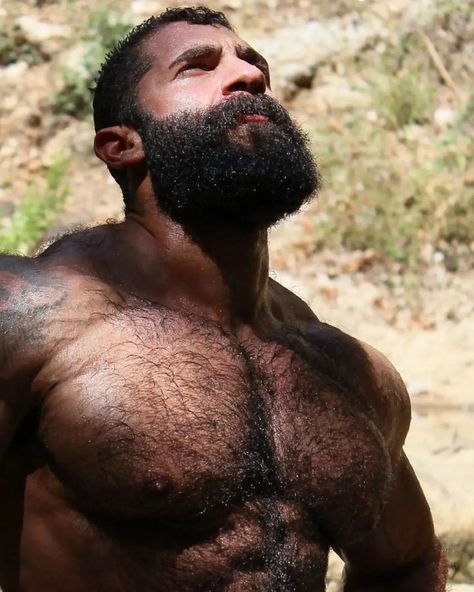 Big Beards Men, Guy Selfies, Beard Muscle, Beard Game, Beard Fade, Gym Guys, Big Beards, Great Beards, Beefy Men