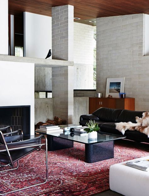 Maralunga Cassina, Harry Seidler, Maralunga Sofa, Vico Magistretti, Australian Homes, The Design Files, Beautiful Interiors, Modern Interior Design, Design Furniture