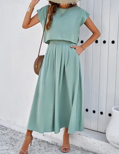 Spring Blouse Outfit, Long Skirt Suits, Ruched Midi Skirt, Elegante Casual, Weave Style, Outfit Casual, Skirt Suit, Two Piece Outfit, Look Chic