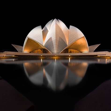 Night Reflection, Architecture Antique, Lotus Temple, Reflection Photos, Awesome Architecture, New Architecture, Painting Photography, New Delhi India, Den Bosch