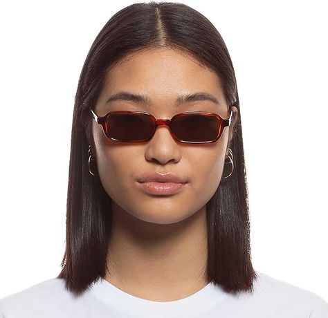 Amazon.com: Le Specs Women's PILFERER Sunglasses : Clothing, Shoes & Jewelry Candles For Sale, Le Specs, Rectangle Sunglasses, Sunglasses Online, Sunglasses Branding, Sunglasses Shop, Everyday Look, David Jones, Top Fashion Brands