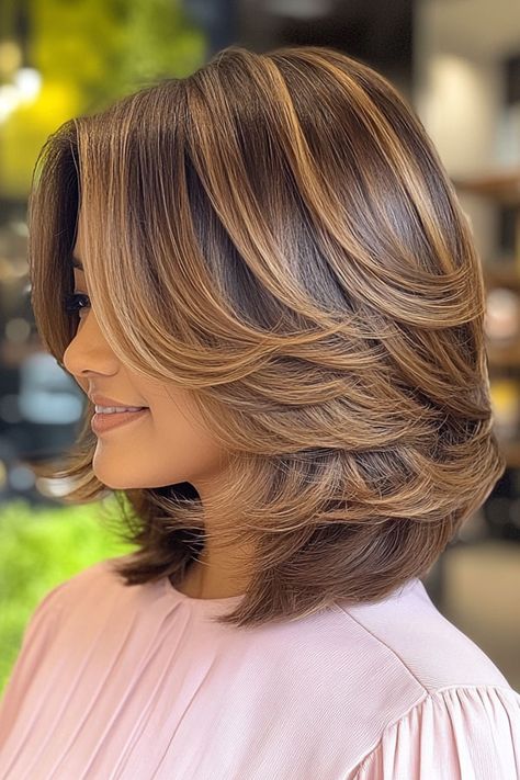 Layered Bob Haircut, Layered Caramel Balayage Medium Length Haircut U Shape, Shoulder Length Hair With Short Layers, Brown Shoulder Length Hair With Layers, Medium Length Haircut And Color, Haircut Shoulder Length Layers, Caramel Highlights Short Hair, Short Shoulder Length Hair With Layers, Bouncy Bob Haircut, Bob Haircuts Layered