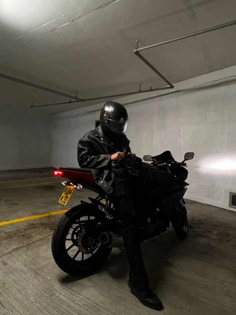 Darkverse Series, Tristan Caine, Morana Vitalio, Marauders Dr, Motorcycle Guy, Balap Motor, Image Moto, Bike Aesthetic, Fotografi Urban