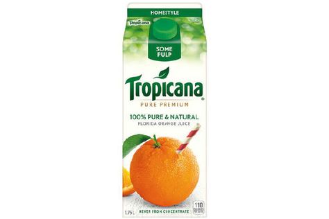 SQUEEZE PLAY: THE TRUTH ABOUT YOUR JUICE Cold-pressed, fresh, 100% pure and never from concentrate - the juice market is overflowing with claims. What do they really mean, and who's got the greenest juice of all?  #ecoholic Tropicana Juice, Orange Juice Bottle, Florida Orange Juice, Jam Label, How To Make Orange, Juice Bottle, Florida Oranges, Food Packaging Design, Juice Bottles