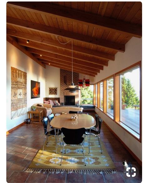 Ceiling structure Tongue And Groove Ceiling, Slanted Ceiling, Sunroom Decorating, Sunroom Designs, Contemporary Dining Room, Scandinavian Interior Design, Scandinavian Interior, Design Case, Ceiling Design