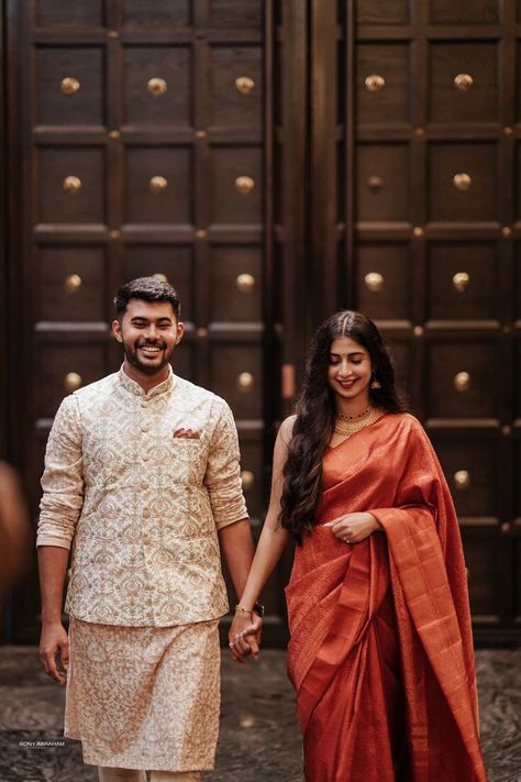 Engagements Outfit Ideas Indian, Engagement Attire For Indian Couple, Groom Indian Engagement Outfits, Engagement Sarees For Bride Indian, Engagement Clothes For Couple Indian, Sarees For Engagement Brides, Indian Reception Outfit Bridal Saree, Bride Engagement Outfit Indian, Engagement Dress Ideas Indian