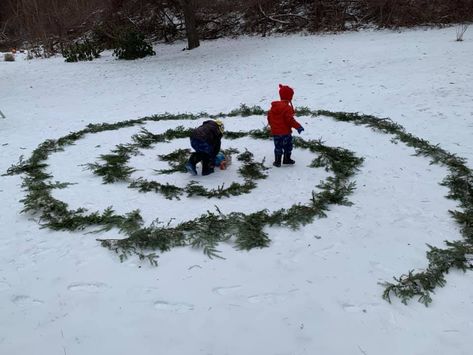 Celebrate Winter Solstice, Solstice Traditions, Winter Equinox, Winter Solstice Rituals, Winter Solstice Party, Winter Solstice Traditions, Solstice Art, Winter Solstice Celebration, Solstice Party