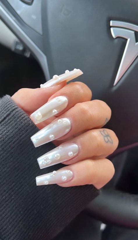 Ballerina Nail Inspo Aesthetic, Pearl Nails With Pearls, White Acrylic Nails With Pearls, Gel Nails With Pearls, Acrylic Nails With Pearl Stones, Long Pearl Nails, Acrylics With Pearls, Nails Pearls Design, White And Nude Nail Designs