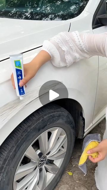 Car Cleaning Hacks Interior, Uses For Toothpaste, Cleaning Videos, Car Tips, Car Dent, Car Fix, Car Washing, Car Cleaning Hacks, White Car