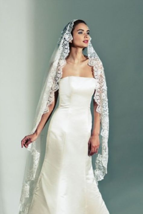 Make an aisle-worthy bridal statement with this show-stopping mantilla veil by Joyce Jackson. Beautifully handmade with delicate Italian tulle and edged with an intricately patterned deep lace, this traditional chapel length veil is truly glamorous and romantic. Lace Edge Veil, Elbow Length Veil, Chapel Length Veil, Mantilla Veil, Bridal Cover Up, Tulle Veils, Long Veil, Silk Tulle, Lace Veils