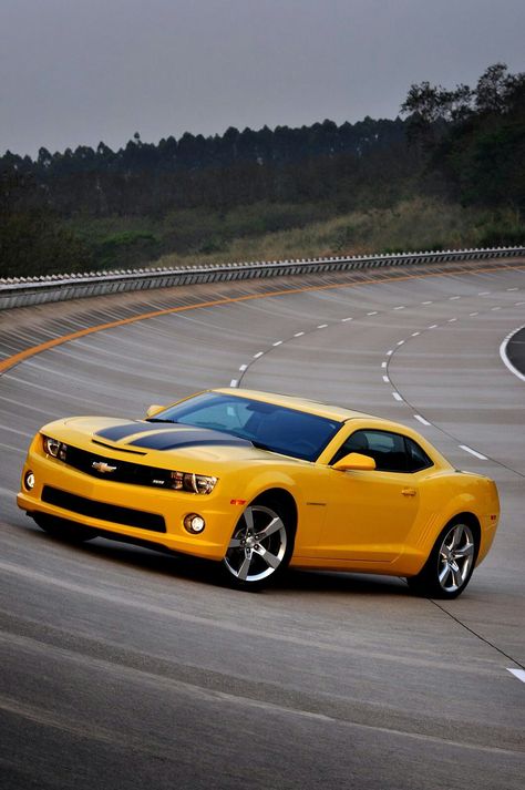 Bumble Bee Camaro, Chevrolet Camaro Yellow, Bumblebee Car, Bumblebee Camaro, Chevrolet Camaro Bumblebee, Yellow Camaro, Transformers Cars, Toyota Tercel, Yellow Car