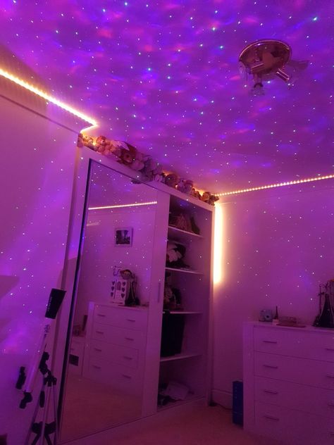 Star Girl Room, Star Projector Bedroom, Starlight Bedroom, Light Projector Bedroom, Projector Room, Galaxy Light Projector, Ceiling Projector, A Sky Full Of Stars, Neon Bedroom