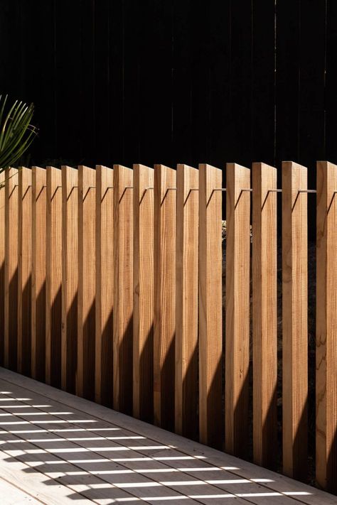 Feature Balustrades - An Architectural Trend - Abodo Wood Balustrade Design, Wood Fence Design, Modern Fence Design, Front Fence, Timber Fencing, Wrought Iron Fences, Modern Fence, Railing Design, Wooden Fence