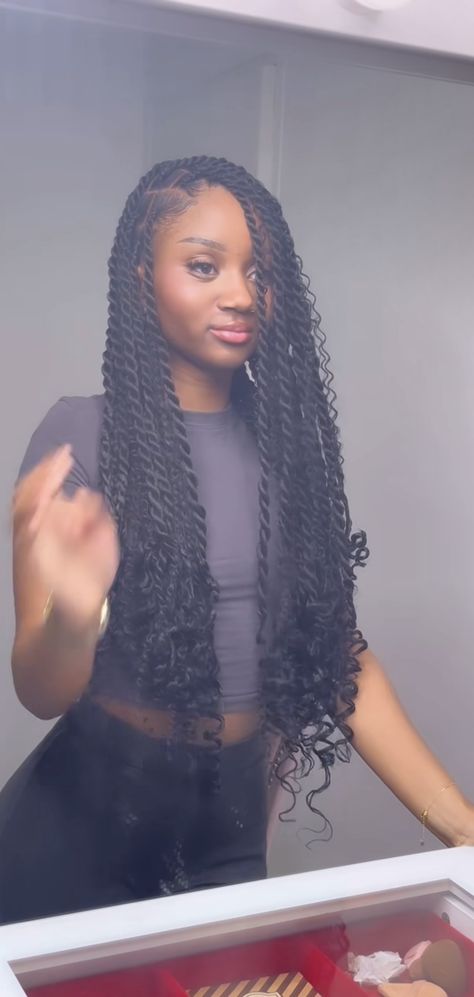 Twist Braids With Curls At The End, Passion Twists With Curls At The End, Twists With Curls At The End, Island Twist, Curled Bob, Cute Box Braids, Quick Braided Hairstyles, Braids With Curls, Cute Box Braids Hairstyles