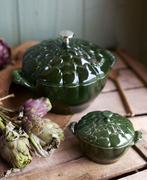 Staub Dutch Oven, Meadow Cottage, Staub Cookware, Goth Cottagecore, Serving Ideas, Ceramic Bakeware, Green Meadow, Beefsteak Tomato, Baking Classes