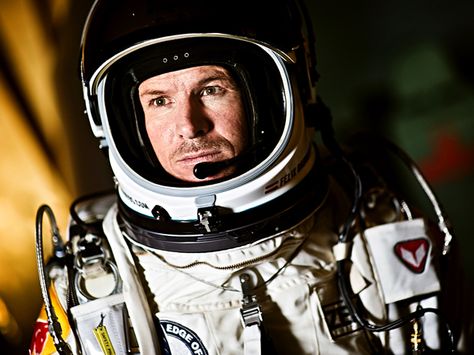 Felix Baumgartner Named People’s Choice Adventurer of the Year – Interview Felix Baumgartner, Most Popular People, Space Suit, Koh Tao, Skydiving, Tv Host, Top Of The World, Popular Culture, Ad Campaign