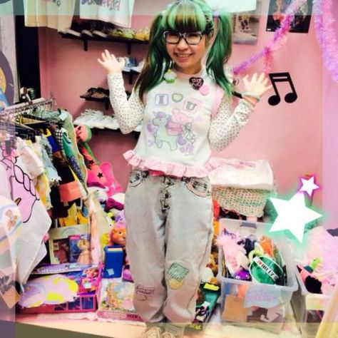 80s Inspired Fashion, Pop Kei, Casual Kawaii, 80s Pop, Second Account, Japanese Street Fashion, Sweet Lolita, J Fashion, Hug Me