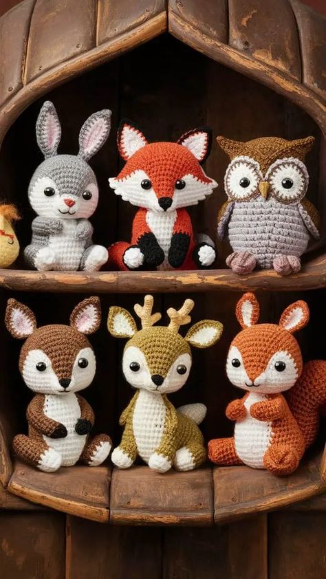 7 Tiny Crochet Animals You Can Make in Under an Hour - Fabricerie Woodland Craft Ideas, Forest Animal Crochet Patterns, Woodland Animal Crochet Patterns, Crochet Patterns For Stuffed Animals, Crochet Critters Free Patterns, Woodland Creatures Crafts, Woodland Crochet Patterns, Crochet Woodland Animals Free Pattern, Woodland Creatures Crochet