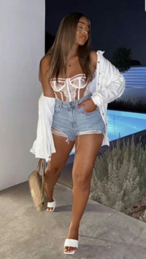 Outfits For Mexico Vacation, Outfits For Mexico, Miami Outfits, Ibiza Outfits, Vegas Outfit, Looks Party, Elegante Casual, Mexico Vacation, Summer Fashion Outfits