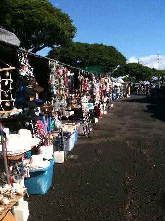 Aloha Stadium Swap Meet...overwhelming!  Hawaiian soveniours from China!?! Vision Board Themes, Swap Meet, Mexican Fashion, Hawaii Homes, Ap Art, Mexican Culture, Santa Maria, Mexico City, Flea Market