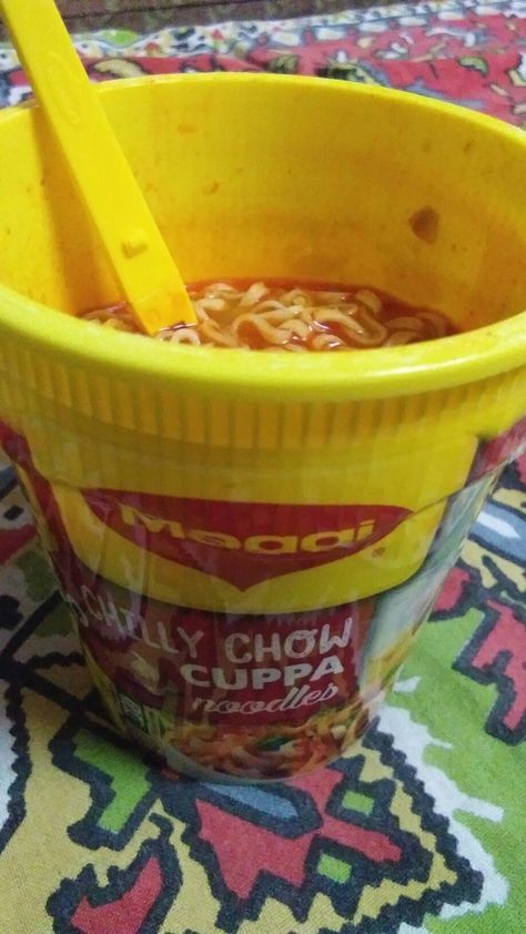 Cup noodles Cup Noodles Snapchat Story, Cup Noodles Snap, Dairy Milk Chocolate, Best Friend Thoughts, Foodie Instagram, Cup Noodles, Delicacy Food, Stylish Dpz, Me Quotes Funny