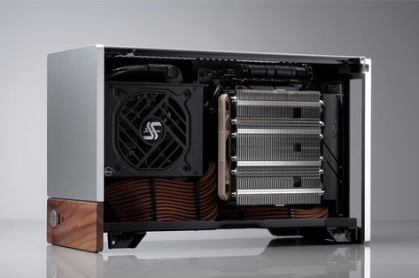 Noctua updates its low-profile CPU cooler for SFF builds, delivering better cooling and compatibility. And it looks great in the Fractal Design Terra. Sff Pc, Pc Tower Design, Gaming Cpu, Pc Case Mod Custom Pc, Fractal North Pc, Fractal Pc Case, Fps Games, Sound Speaker, Pc Components