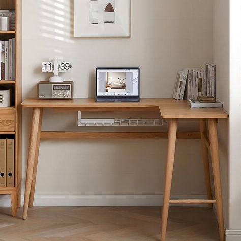 Maximize your workspace with our all-wood corner desk. Efficiently utilizing your home's 90° corners, it offers expanded desktop space. Featuring an L-shaped design with a built-in cable hole and under-desk metal cable organizer, it keeps your workspace tidy. Sturdy, with wide-set legs and reinforcing crossbars, it's both stable and durable. Rounded edges ensure safety and comfort. Elevate your work experience with this sleek and functional desk. Santa Tecla, Simple Computer Desk, Lilac Garden, Solid Wood Writing Desk, Table Study, Study Ideas, Appartement Design, Solid Wood Desk, Corner Table