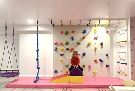 Toy Room Rock Wall, Rock Climbing Wall Basement, Playroom Wall Climbing, Basement Zipline, Climbing Wall In Bedroom, Rock Climbing In House, Diy Rock Climbing Wall Monkey Bars, Monkey Bars Basement, Ninja Course Playroom