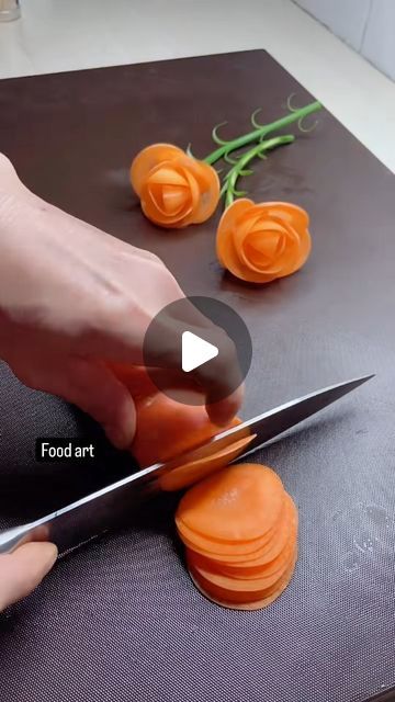 Vegetable Design Art, Salat Decoration, Fruit Salad Ideas Creative, Vegetable Roses, Salad Decoration Ideas Vegetables, Salad Decoration Ideas Creative, Vegetable Carving Ideas Creative, Fruit Salad Decoration Ideas, Beautiful Garnishes