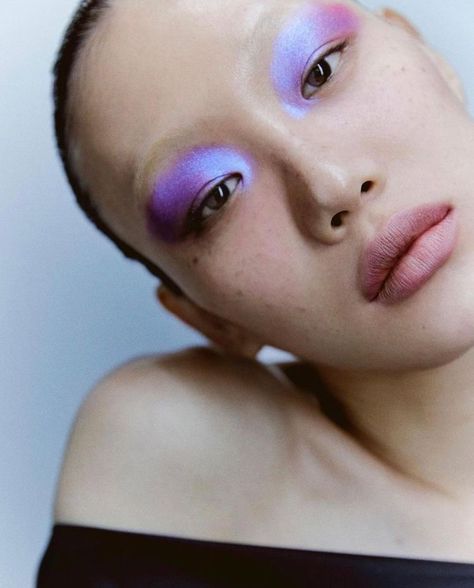 Porcelain Skin Makeup, Makeup Editorial, Skin Tone Makeup, Sora Choi, Spring Inspo, Unique Makeup, Eye Makeup Designs, Beauty Shoot, Festival Makeup