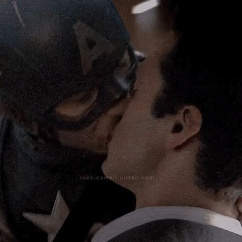 ann ‎⍟ on Twitter: "well...… " Bucky Barnes And Steve Rogers Fan Art, Stucky Gif, Stucky Kiss, Bucky Barnes As A Boyfriend, Stucky Fanart Comics, Bucky Barnes And Steve Rogers, Scary Fanart, Stucky Fanfiction, Steve Rogers X Bucky Barnes