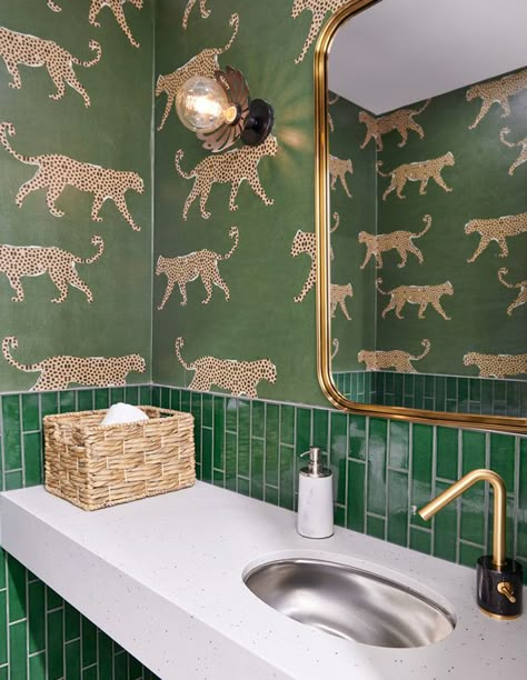 Glam Wallpaper Accent Walls, Funky Downstairs Toilet, Funky Bathroom Wallpaper, Bathroom Eclectic, Wallpaper Eclectic, Funky Bathroom, Small Bathroom Wallpaper, Cheetah Wallpaper, Deco Tile