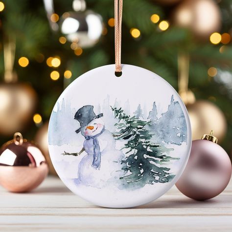 Handpainted Christmas Ornaments Ideas, Painted Ornaments Christmas, Christmas Ornaments Painted, Unusual Christmas Ornaments, Watercolor Christmas Ornaments, Scenery Watercolor, Watercolor Ornaments, Hand Painted Christmas Ornaments, Handpainted Christmas Ornaments