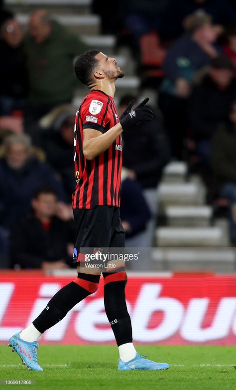 News Photo : Dominic Solanke of AFC Bournemouth celebrates... Manchester United, Birmingham, Afc Bournemouth, Dominic Solanke, Birmingham City, Bournemouth, The Sky, Manchester, Two By Two