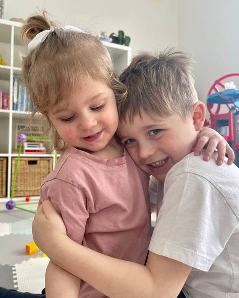 You would never guess this photo was taken right after they had a little “fight”🤭. It can be hard to see your little ones fighting but it’s good to know that sibling rivalry can be positive - sibling relationships provide opportunities for children to stand up for themselves, work on regulating their emotions and get along with others. Baby Friends, Sibling Relationships, Birthday Plate, Parenting Solutions, The Struggle Is Real, Sibling Rivalry, Survival Mode, Be Positive