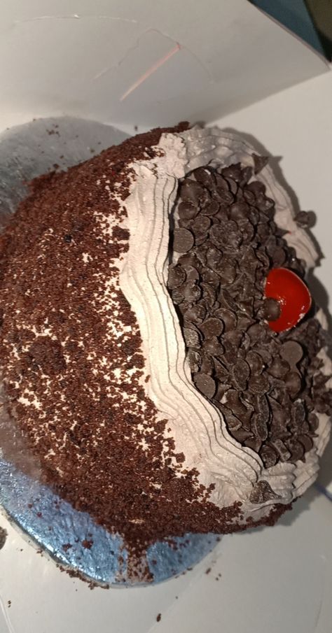 Chocolate Tumblr, 17 Birthday Cake, Cake Story, Realistic Cakes, Eating Food Funny, Birthday Cakes For Her, Sleepover Food, Food Gallery, Delicacy Food