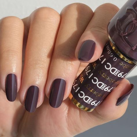 Daisy Nail Designs, INC. on Instagram: "If this color isn’t part of your Fall’s inspo list.... then what are you doing?! 😜 Check off #Wineberry from our new #CreamyCollection 🎂 Click the link in our bio to shop." Fall Nail Colors Dnd Gel Polish, Fall Nails 2023 Dnd Gel, Fall Gel Nails Dnd, Dnd Gel Polish Fall Colors, Dnd Brown Gel Polish Colors, Dnc Nail Colors Gel Fall, Wineberry Nails, Fall Dnd Nail Colors, Dnd Wineberry