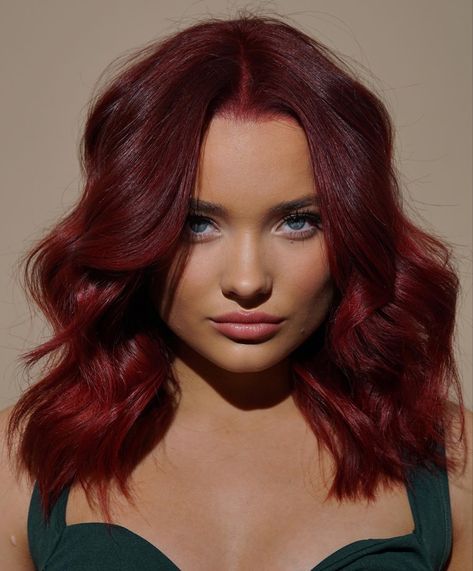 Cherry Red Hair Color, Deep Red Hair Color, Red Hair Outfits, Deep Red Hair, Red Hair Color Ideas, Cherry Red Hair, Copper Red Hair, Short Red Hair, Red Hair Inspo