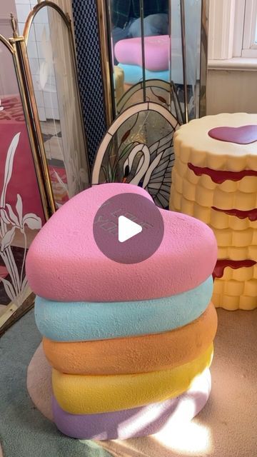 Jonny Carmack on Instagram: "💖 candy heart makeover💖 One of my friends scored this conversation heart stool for me and the colors were just not givinggggg hunny!😭 I decided to give it a little pastel makeover & it looks less scary now & super cute 💖 This DIY cost like $5 and is super easy to do. Highly recommend adding a little paint to those items that you have that just need a little customization 💅🏻✨ The bow at the end 🎀😍 Love you guys 💎" Candy Room Decor, Giant Furniture, Food Stool, Candy Bedroom, Quirky Room Decor, Candy Furniture, Candy Room, Styrofoam Crafts, Diy Stool