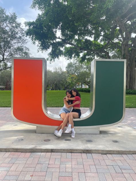 Umiami Dorm, The Rap Game, College Board, Dream College, College Friends, Dream School, University Life, University Of Miami, Perfect Life