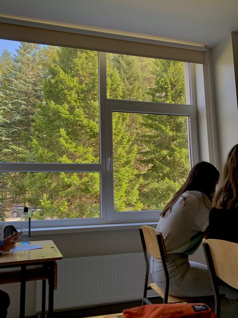 #school #fashion #recipe #aesthetic #spring #nature #beauty #window #green School In Summer Aesthetic, Spring College Aesthetic, Spring School Aesthetic, School Aesthetic Classroom, Mood Room, Winter Semester, School Mood, Romanticising School, Happy Birthday Clip